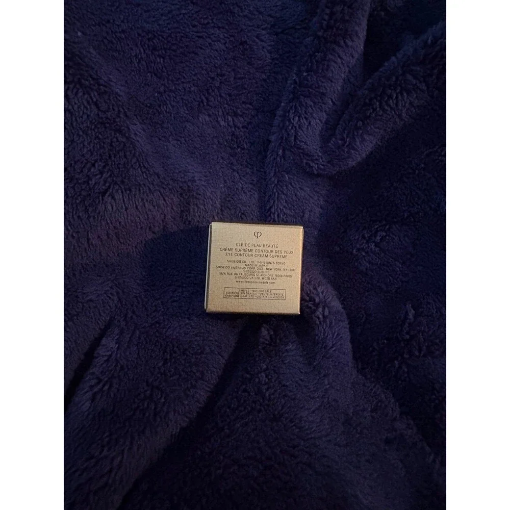 Cle de peau eye contour 2ml